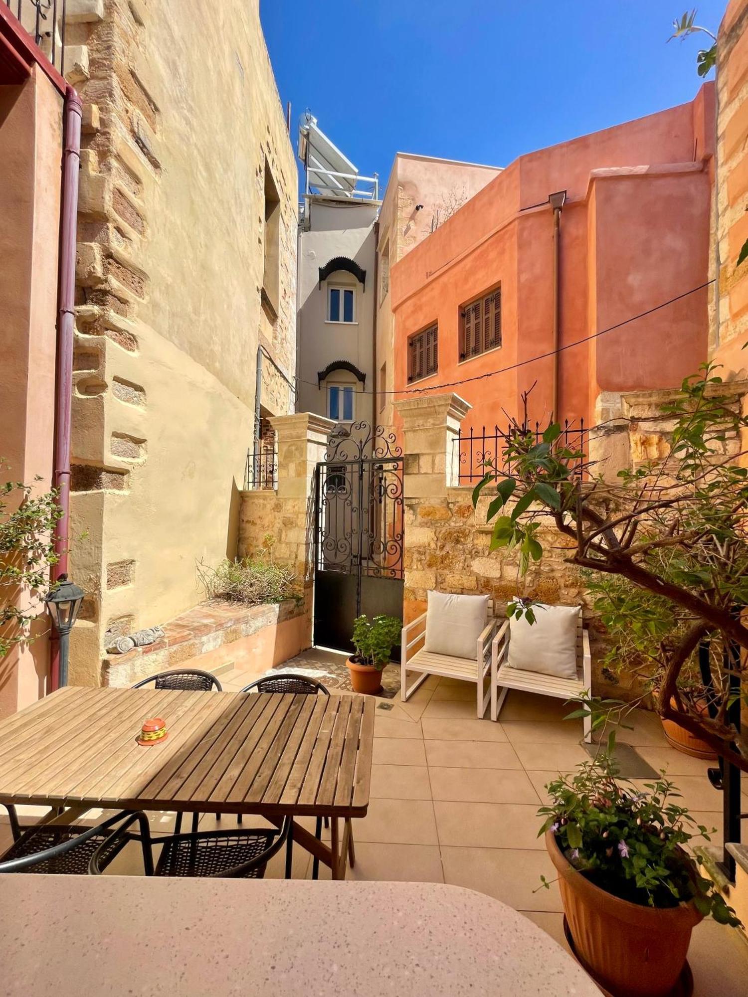 Odyssey Appartement *